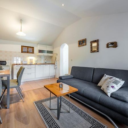 Apartment Barica ตริสเตโน ภายนอก รูปภาพ