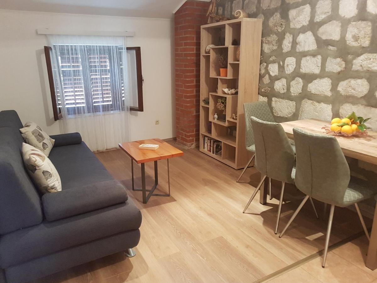 Apartment Barica ตริสเตโน ภายนอก รูปภาพ