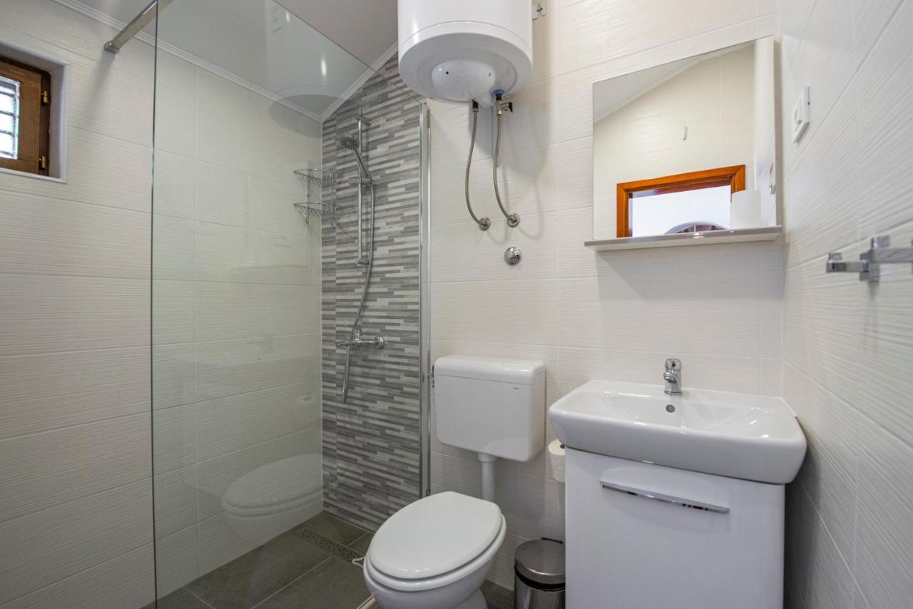 Apartment Barica ตริสเตโน ภายนอก รูปภาพ